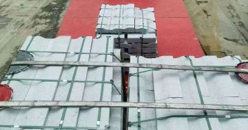 攀枝花 芝麻白仿形加直形路沿石出货日常