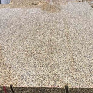 攀枝花 黄金麻花岗岩石材方料