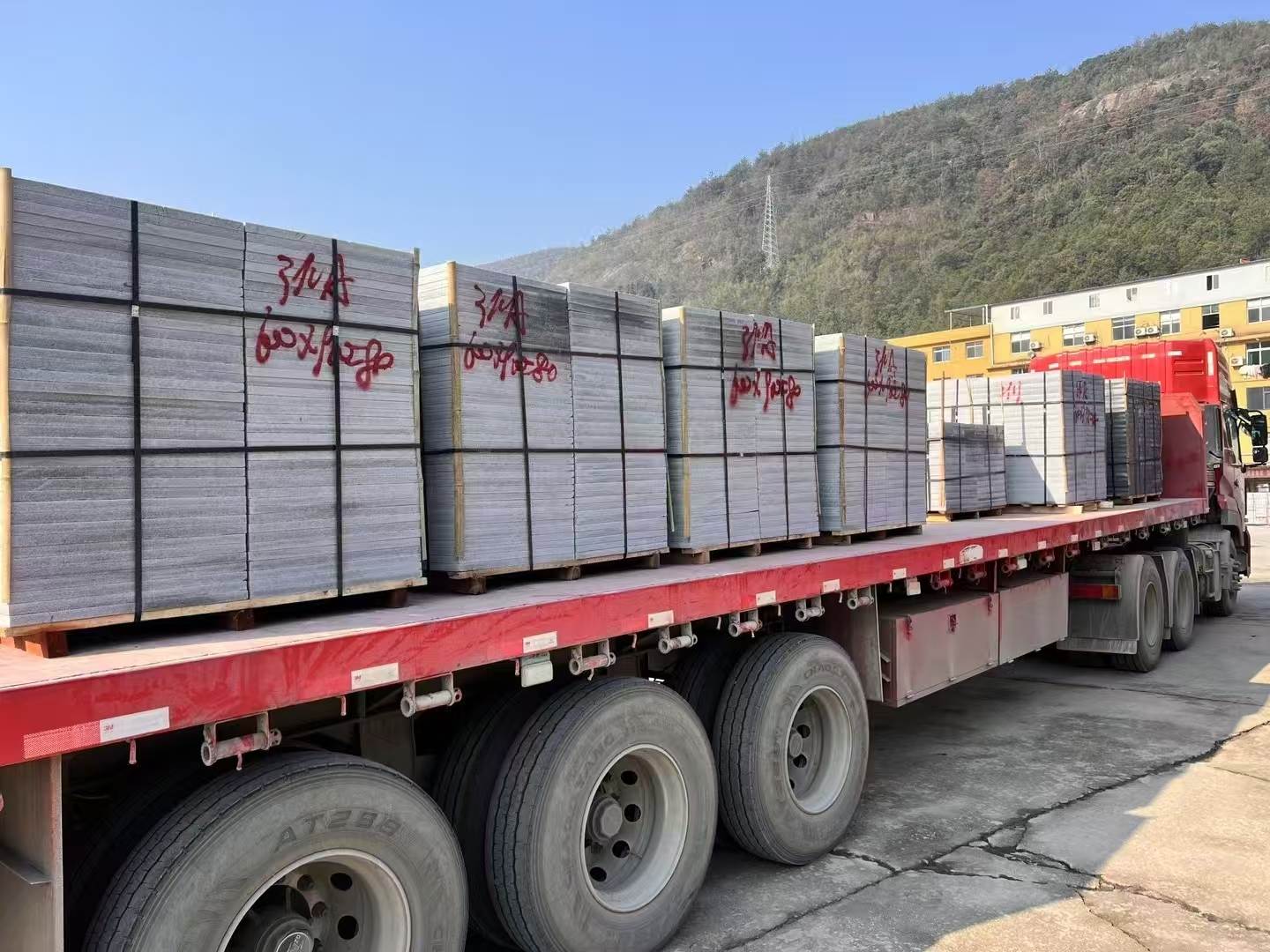 攀枝花 芝麻灰地铺石出货日常