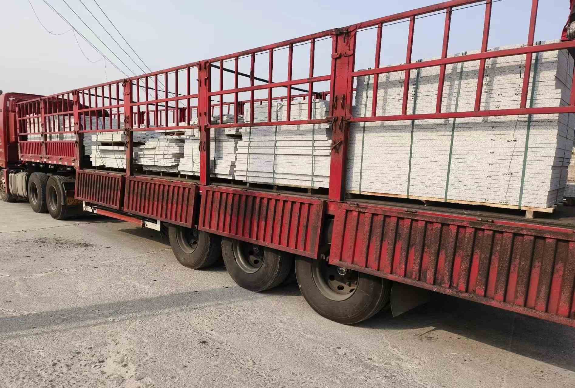 攀枝花 白麻荔枝面外墙干挂，工厂装车日常