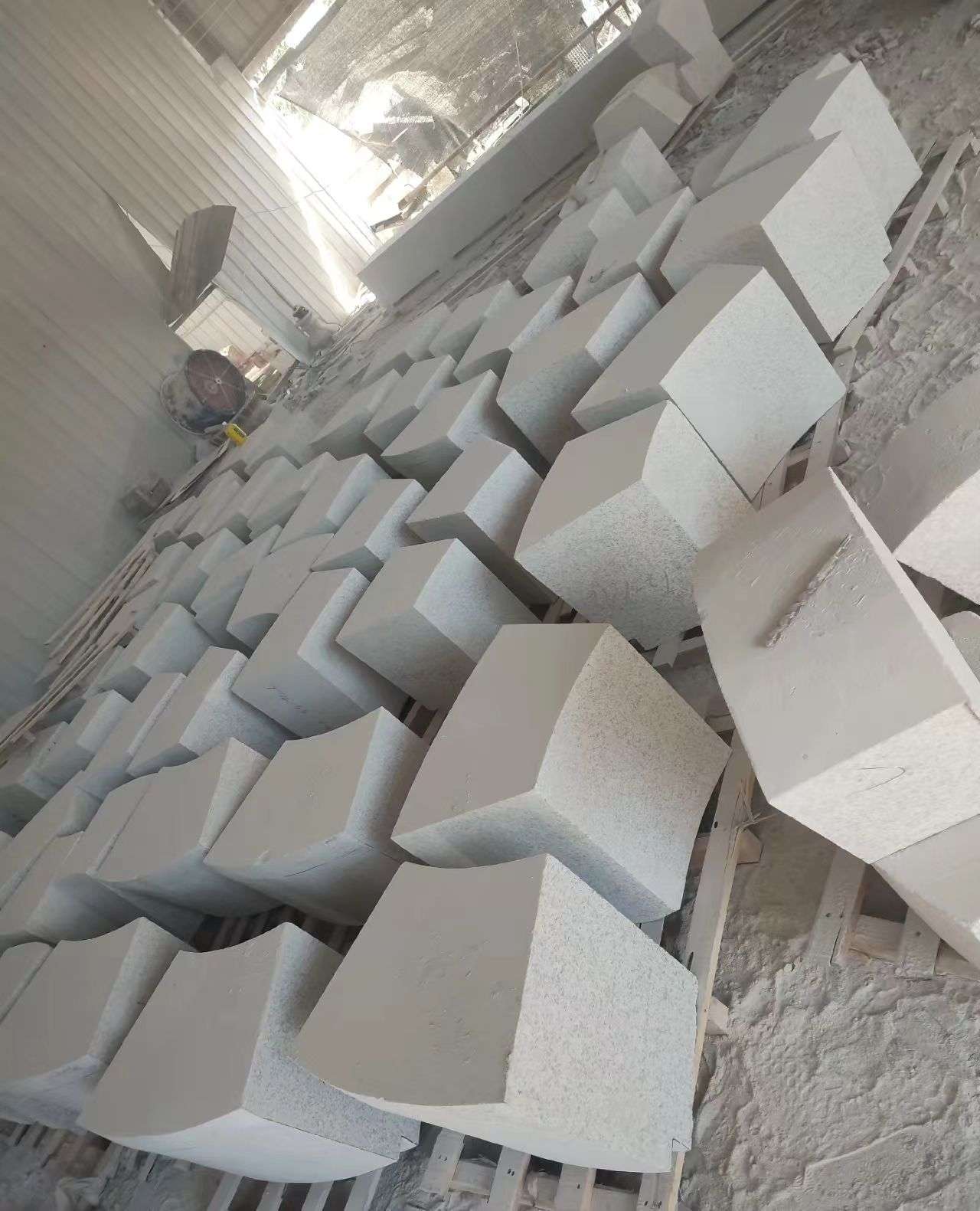 攀枝花 白麻花岗岩异形坐凳