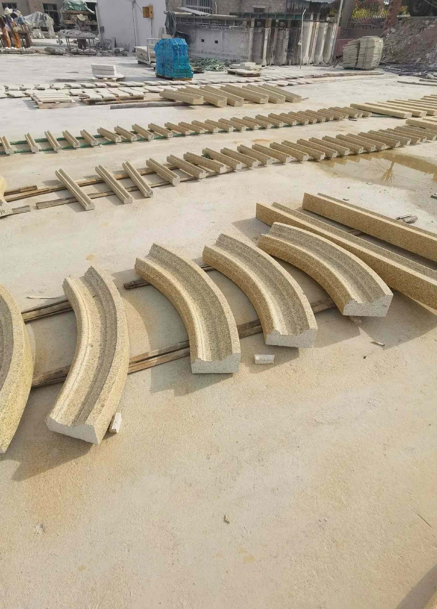 攀枝花 黄金麻花岗岩别墅线条