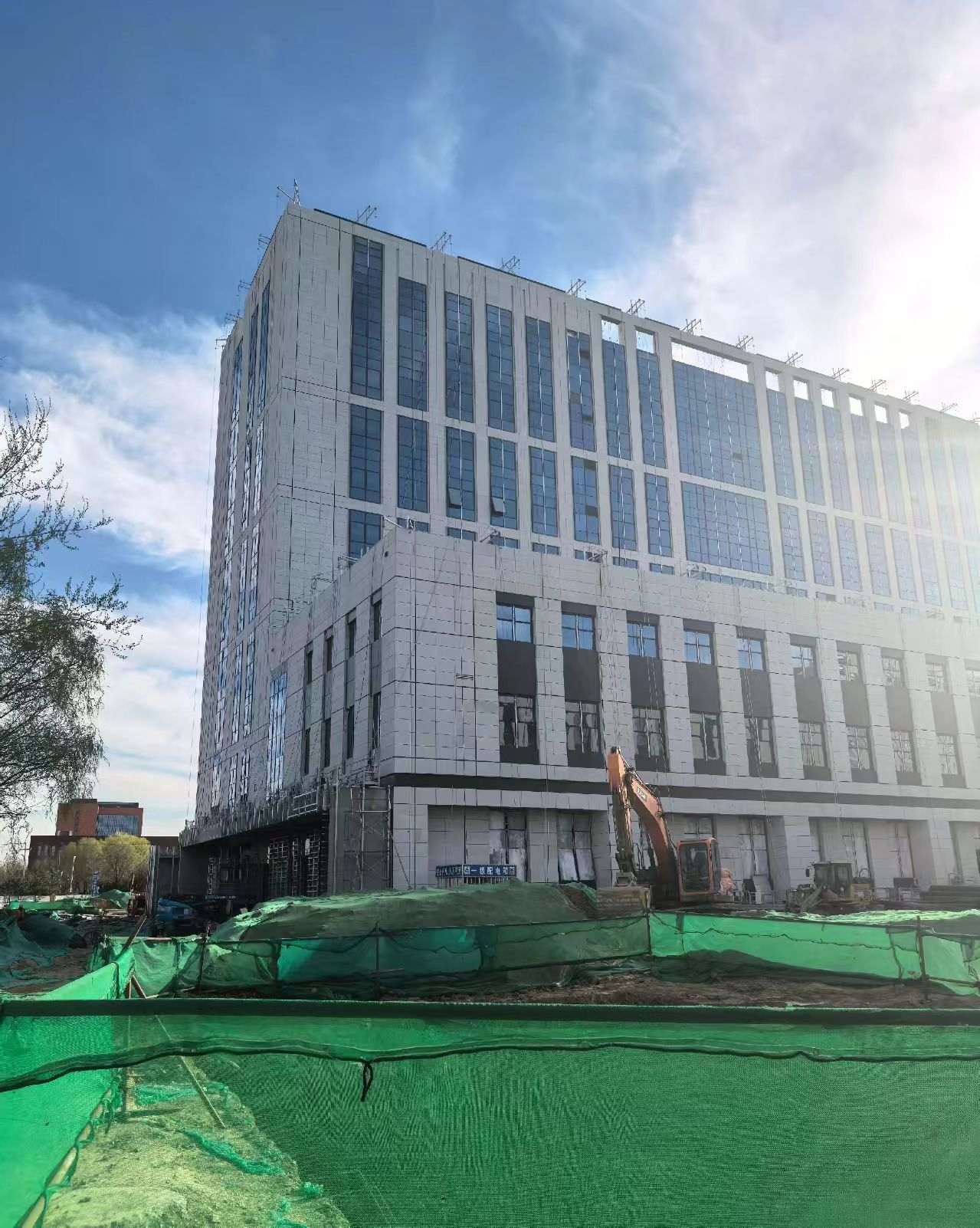 攀枝花 白麻花岗岩石材外墙干挂