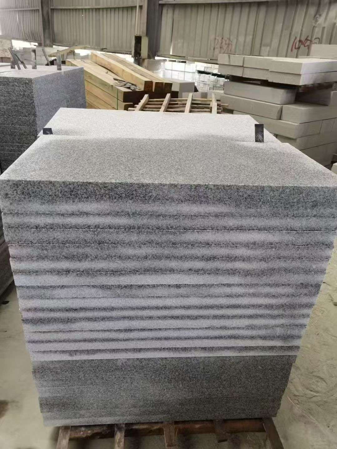 攀枝花 芝麻白5公分火烧地铺成品，900*400，规格可定制